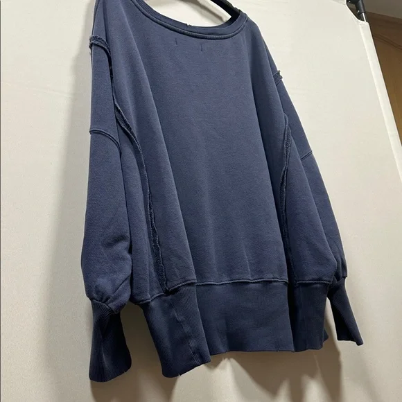 Free People Camden Graphic Pullover Sweatshirt Navy Combo 13 Size Medium - Picture 9 of 14